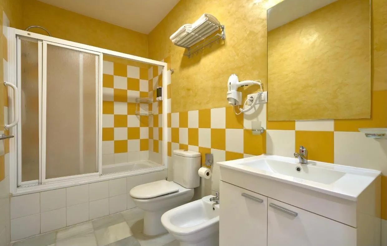 Apartamentos Y Lofts En Triana Seville