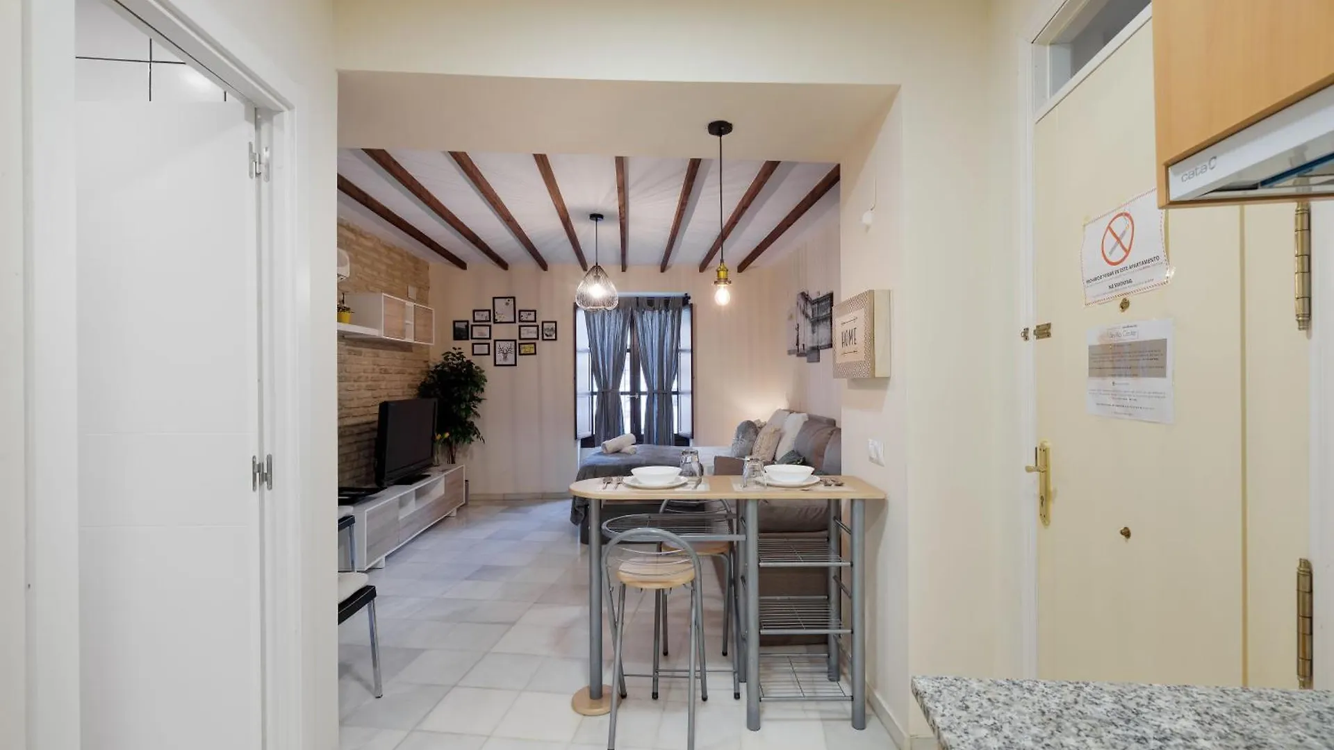 Apartment Apartamentos Y Lofts En Triana Seville Spain