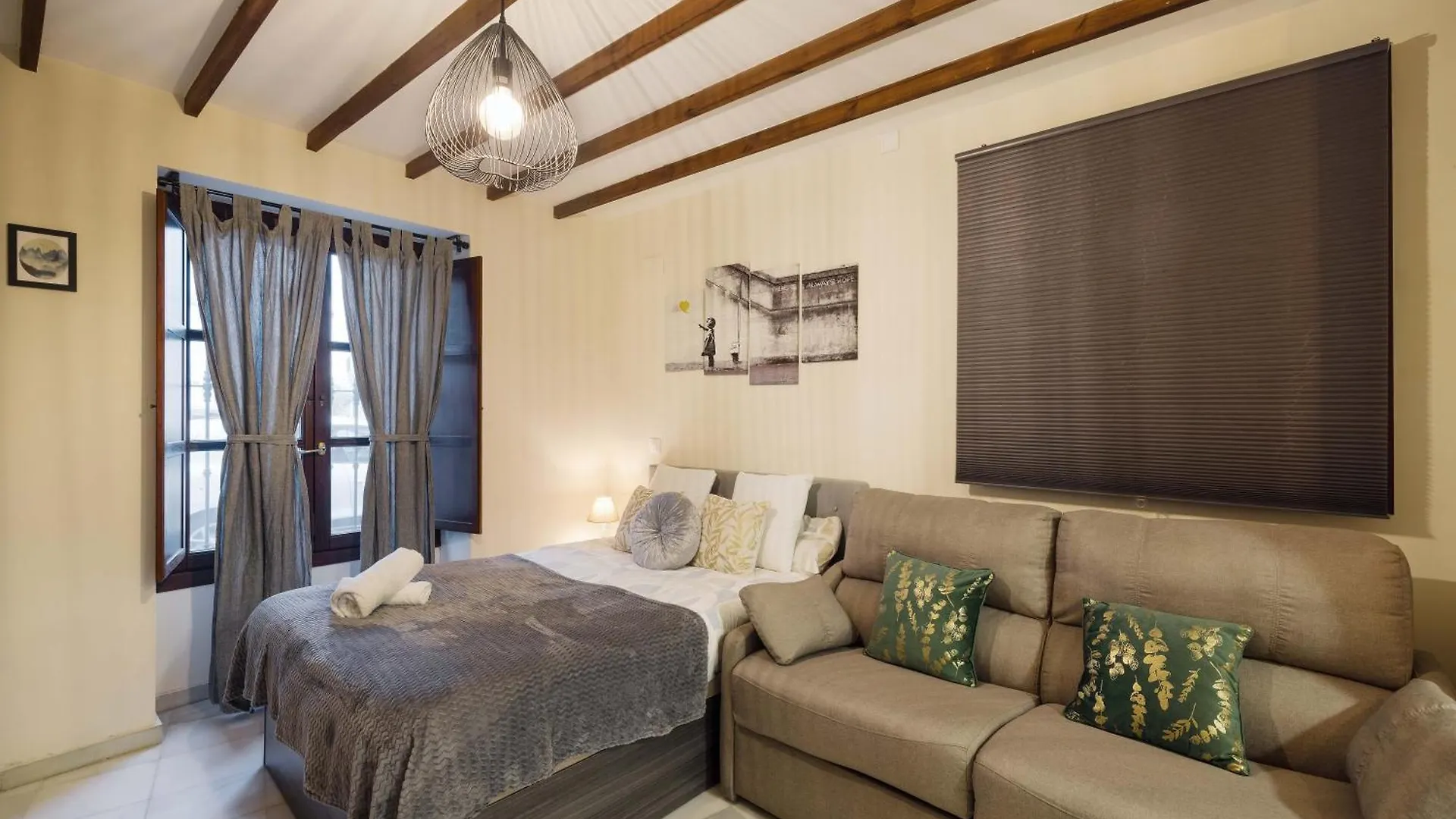 Apartamentos Y Lofts En Triana Seville